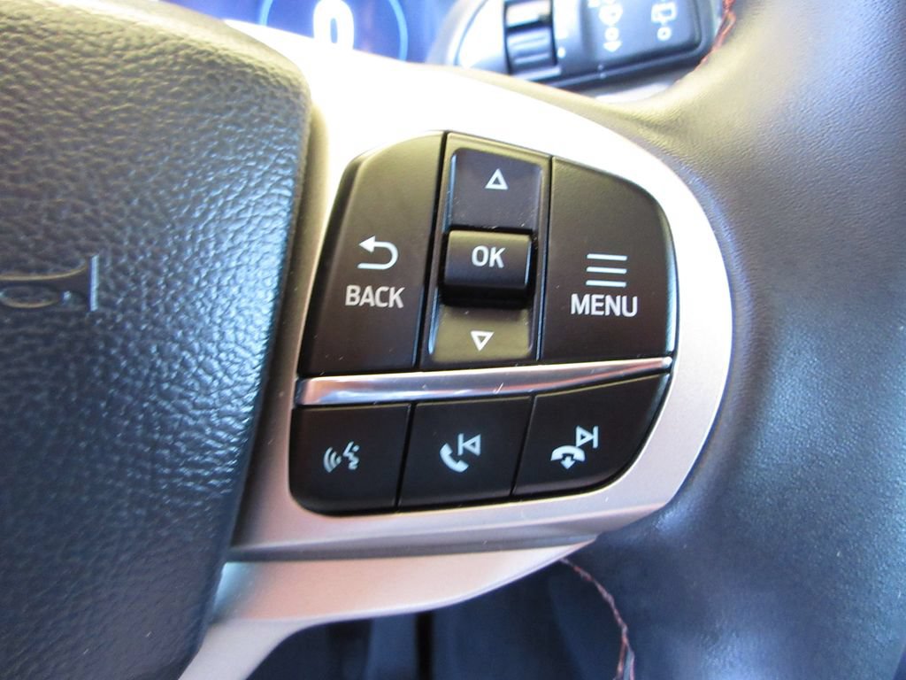 Certified 2026 Ford Explorer Active RWD image 16