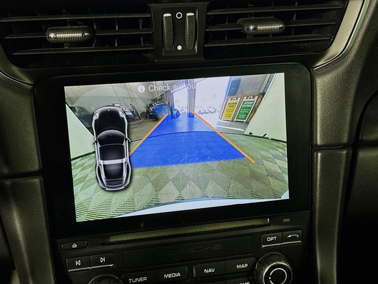 Used 2018 Porsche 911 Targa 4 GTS image 16