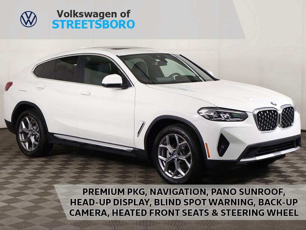 Used 2025 BMW X4 xDrive30i AWD/4WD image 1