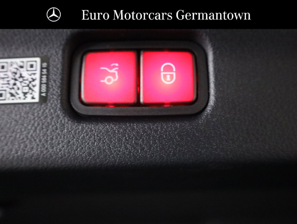Used 2026 Mercedes-Benz C 300 4MATIC Sedan image 57