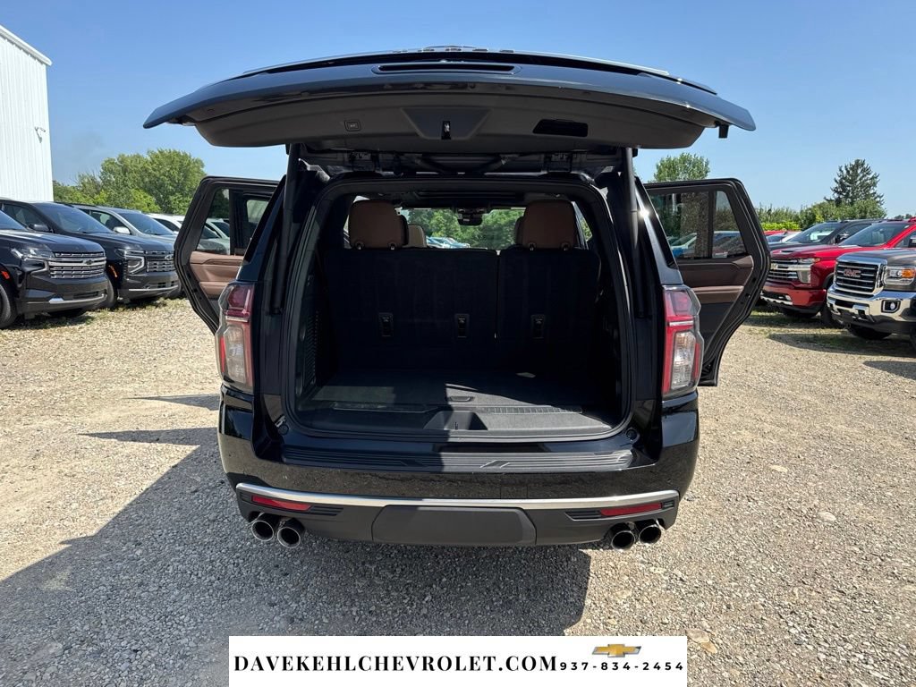 Used 2023 Chevrolet Tahoe High Country AWD/4WD image 35