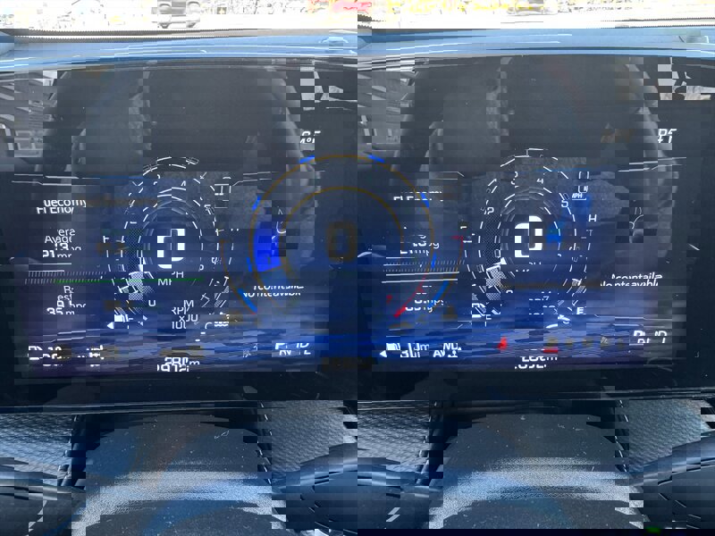 Used 2025 Chevrolet Equinox LT w/ Safety and Technology Package image 12