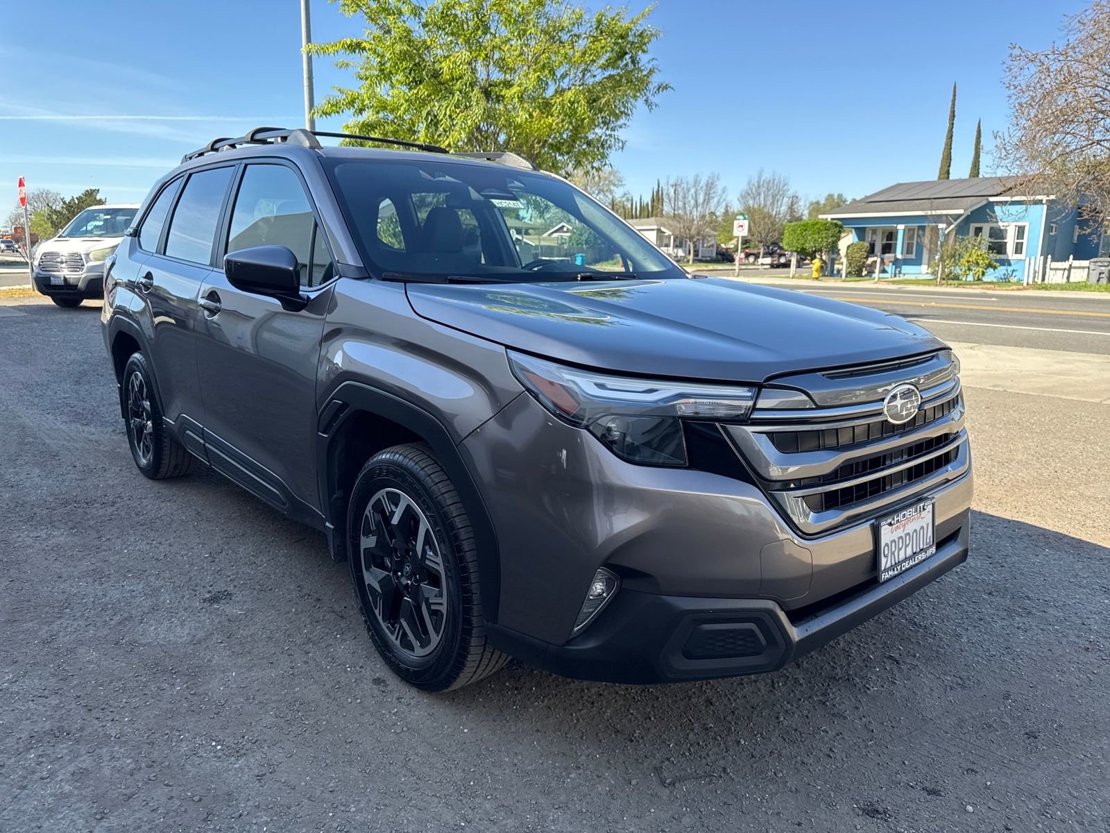 Used 2025 Subaru Forester Premium image 7