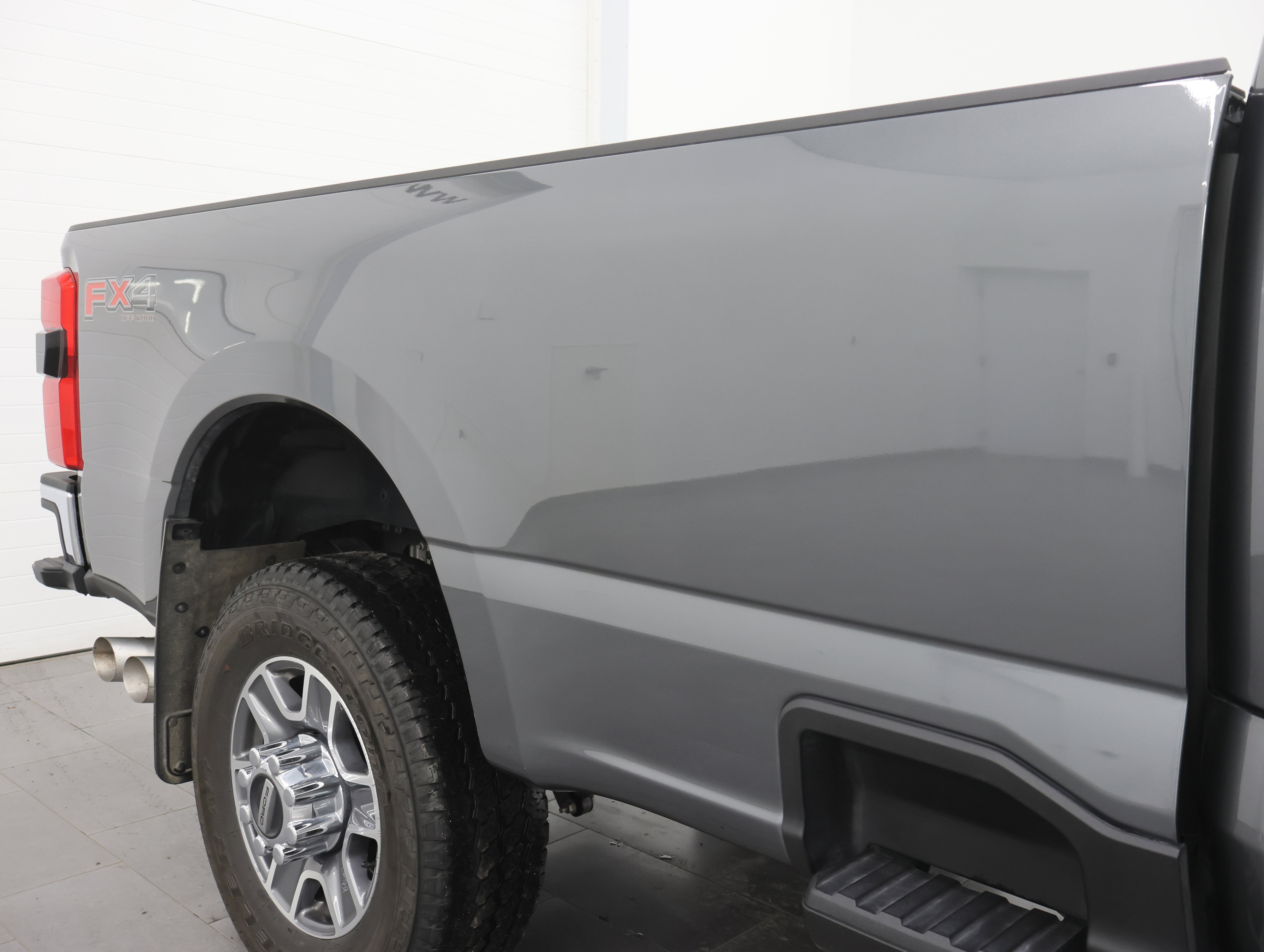 Used 2023 Ford F350 Lariat AWD/4WD image 26