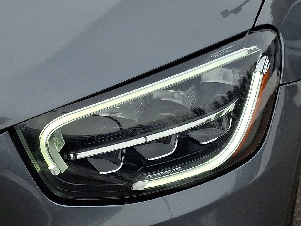 Used 2022 Mercedes-Benz GLC 300 4MATIC image 9