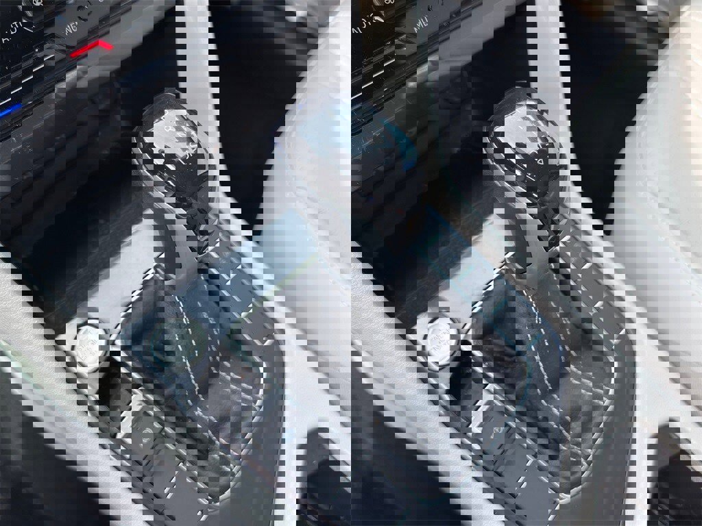 Certified 2022 Volkswagen Tiguan SE w/ Panoramic Sunroof Package image 18