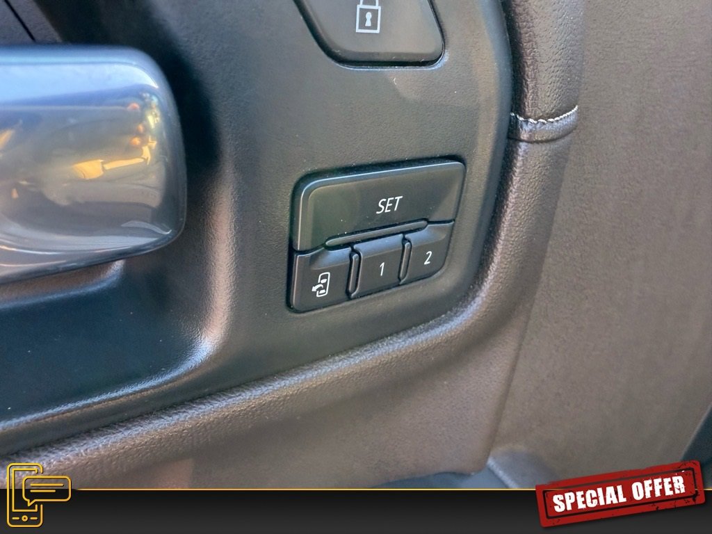 Used 2021 GMC Sierra 1500 SLT w/ SLT Premium Package image 16