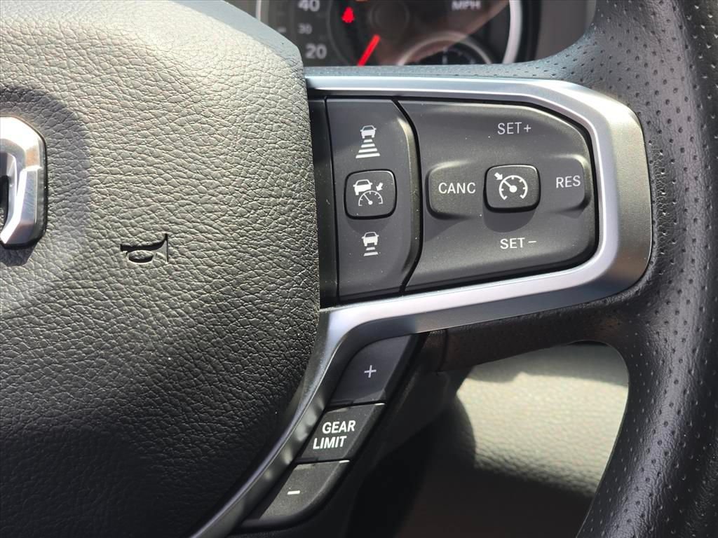 New 2026 RAM 3500 Tradesman w/ Chrome Appearance Group A AWD/4WD image 15