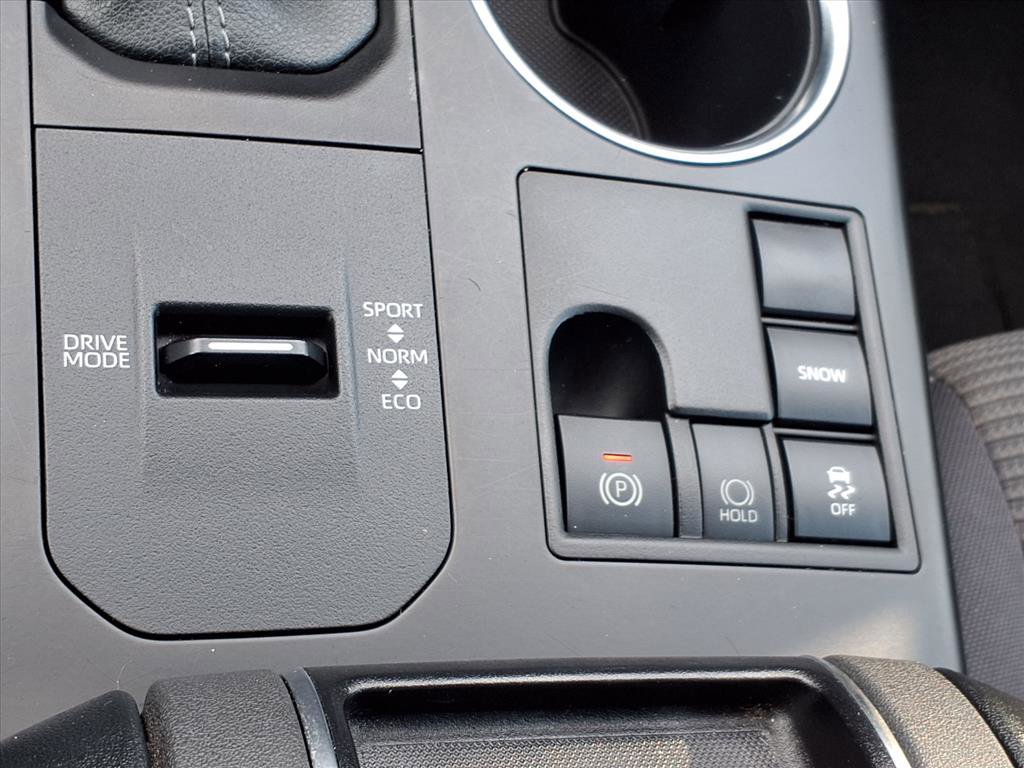 Used 2023 Toyota Highlander L image 22