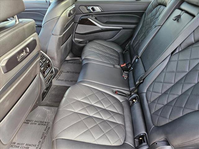Used 2023 BMW X7 xDrive40i w/ Premium Package image 20