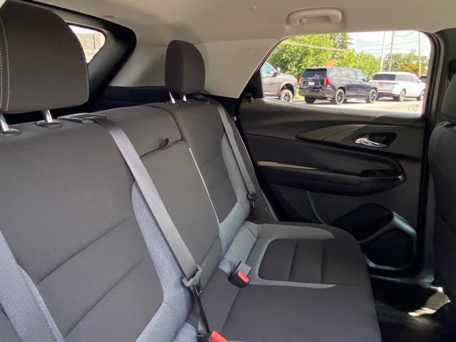 Used 2024 Chevrolet TrailBlazer LT w/ Convenience Package AWD/4WD image 19