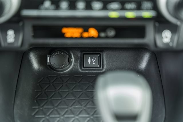 Used 2019 Toyota RAV4 LE w/ All Weather Liner Package AWD/4WD image 22