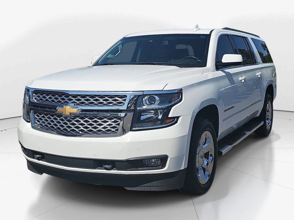 Used 2017 Chevrolet Suburban LT w/ LT Signature Package RWD image 11