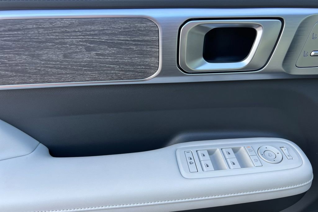 New 2026 Hyundai Santa Fe Calligraphy image 9