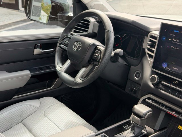 Used 2023 Toyota Tundra Limited AWD/4WD image 5