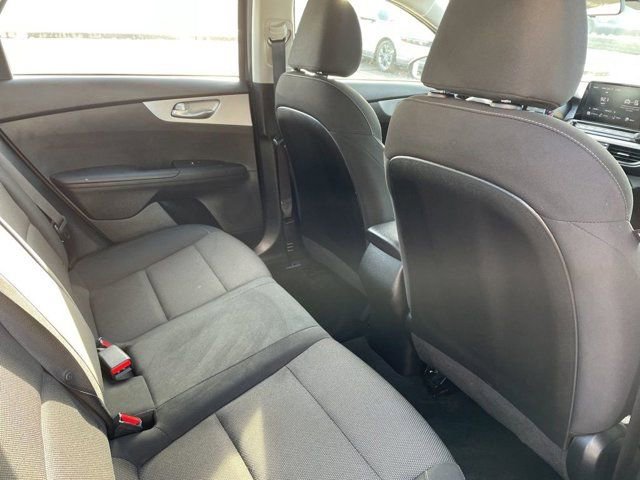 Used 2023 Kia Forte LXS image 11