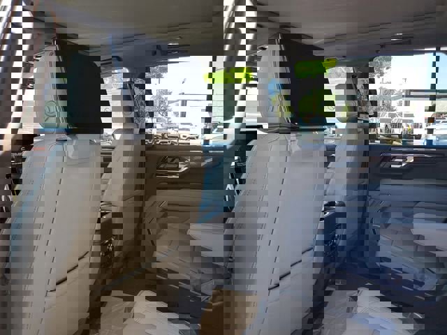 New 2026 GMC Yukon Elevation image 10