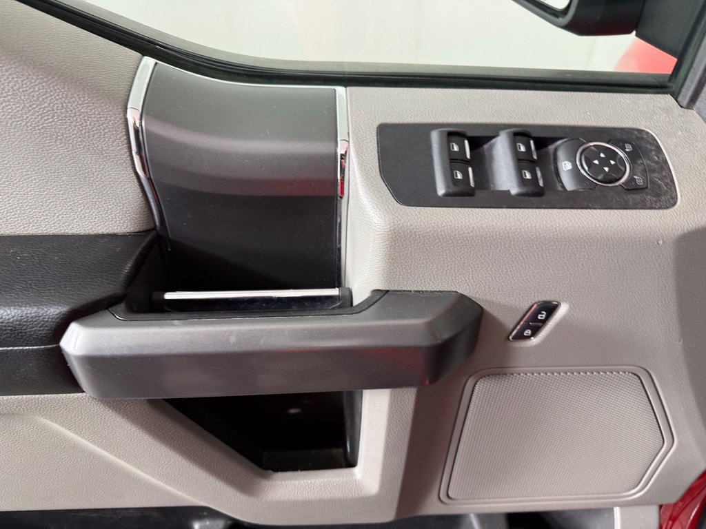 Used 2016 Ford F150 XLT w/ Equipment Group 301A Mid RWD image 12