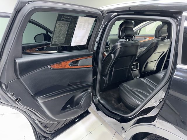Used 2018 Lincoln MKX Reserve w/ Driver Assistance Package image 24