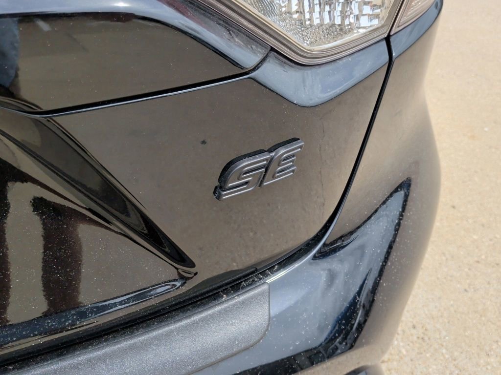 Used 2025 Toyota Corolla SE FWD image 37