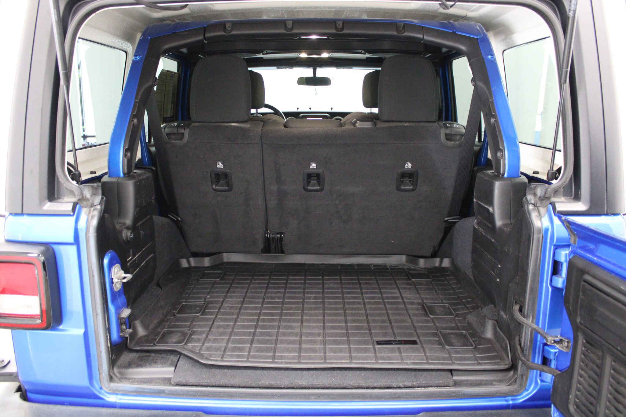 Used 2021 Jeep Wrangler Unlimited Sport image 20