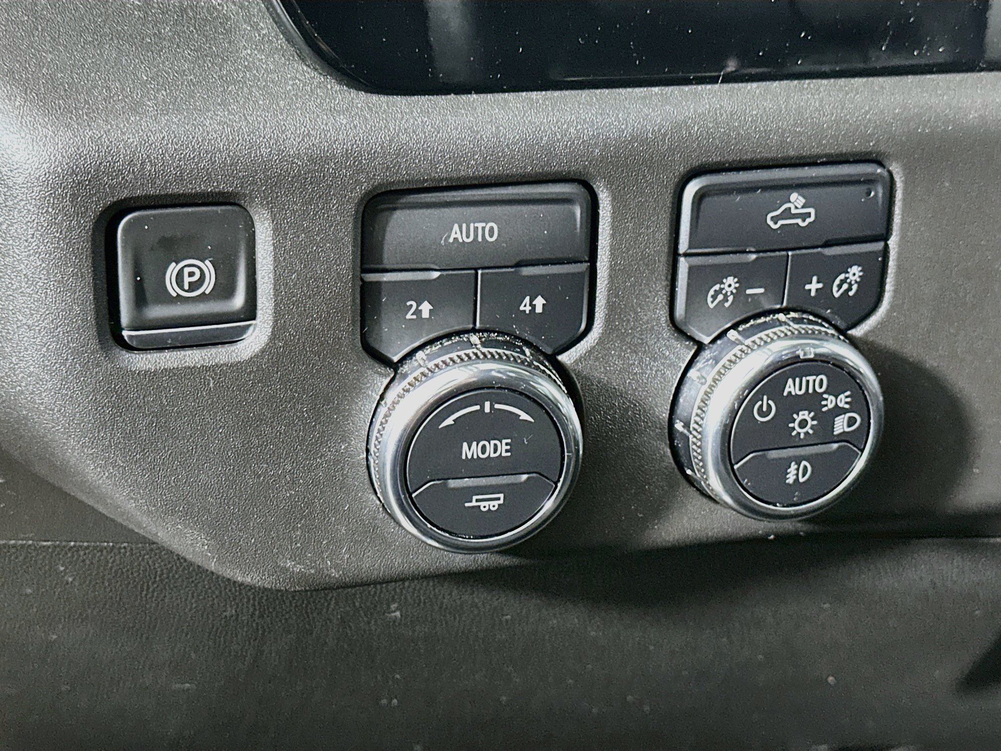 Used 2025 GMC Sierra 1500 Elevation AWD/4WD image 17