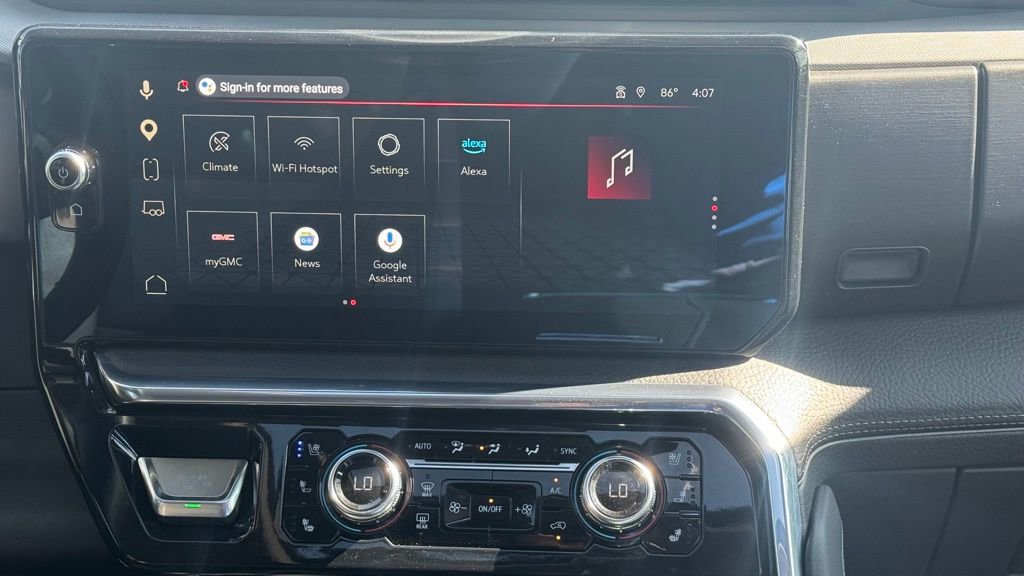 Used 2025 GMC Sierra 2500 Denali w/ Denali Reserve Package image 17