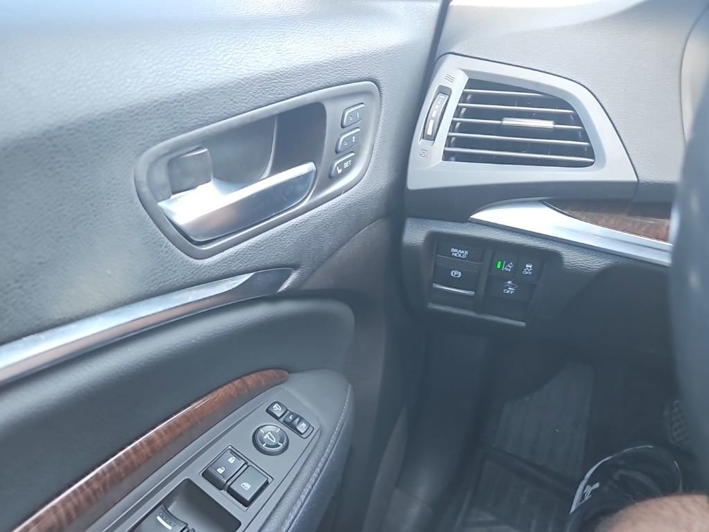 Used 2017 Acura MDX FWD w/ Technology Package image 21