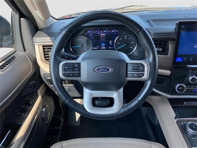 Used 2024 Ford Expedition Max Limited image 11