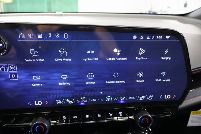 New 2026 Chevrolet Blazer EV RS w/ LPO, Blackout Package image 18