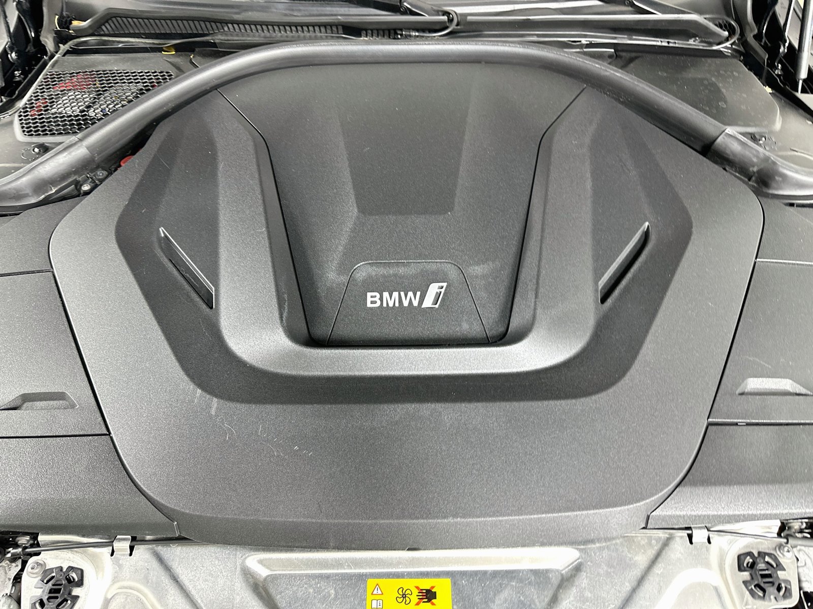 Used 2024 BMW i4 eDrive35 w/ Premium Package RWD image 13
