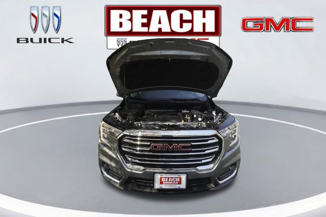 Used 2024 GMC Terrain SLT image 9