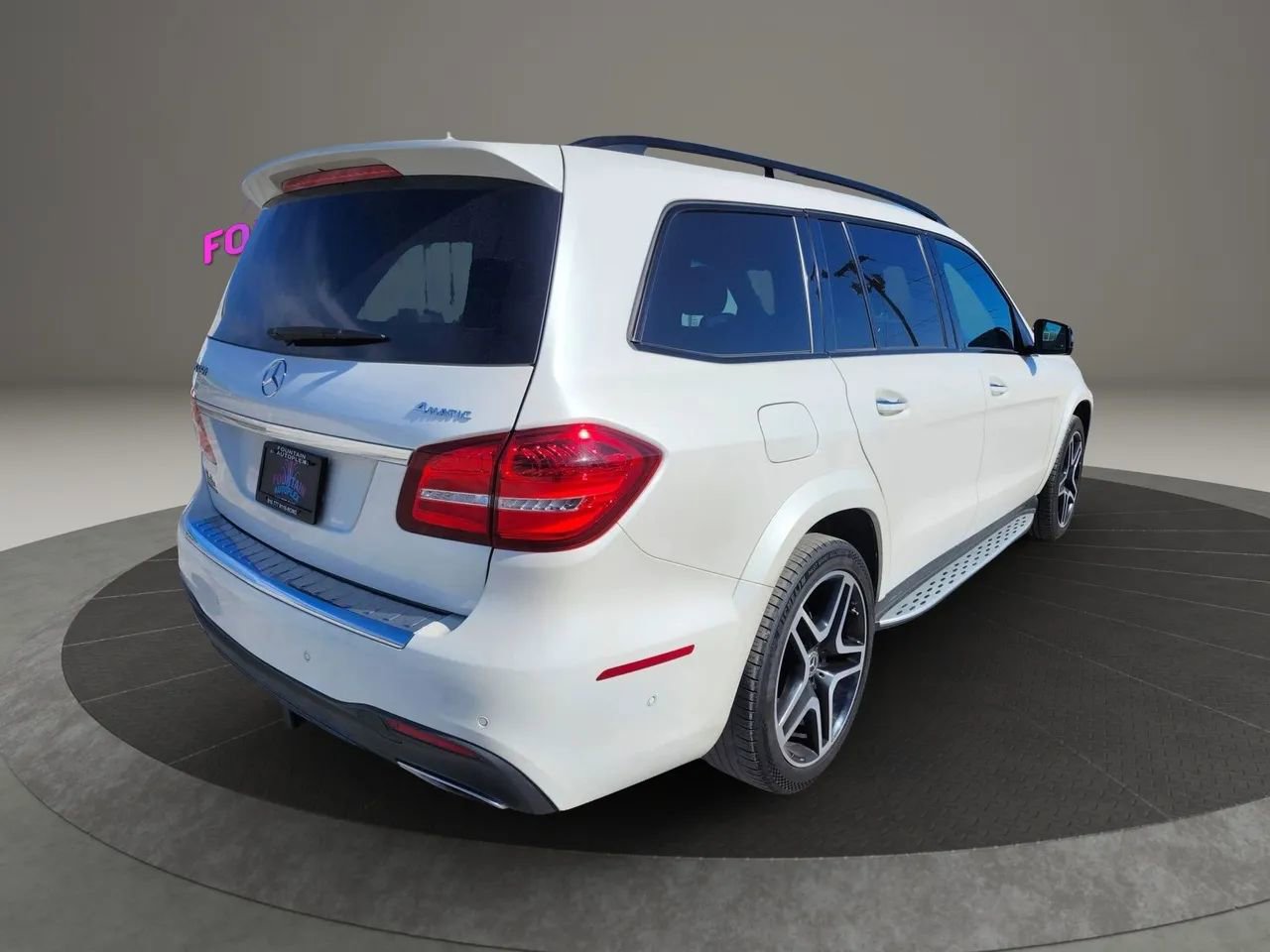 Used 2018 Mercedes-Benz GLS 550 4MATIC image 6