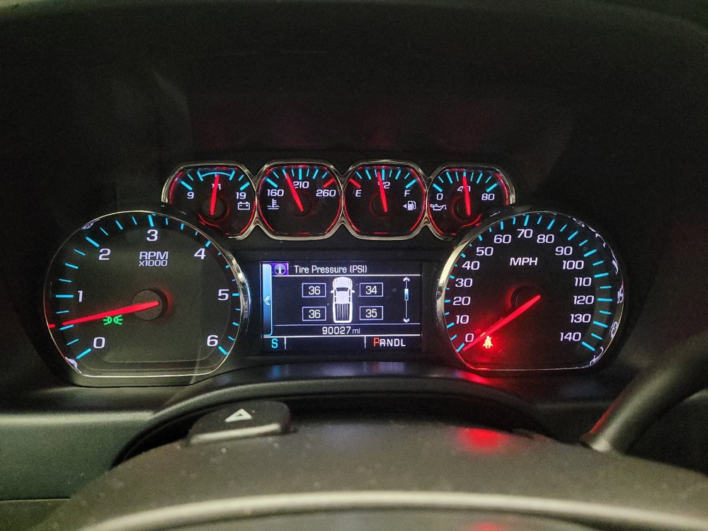 Used 2018 Chevrolet Silverado 1500 LT w/ All Star Edition RWD image 23