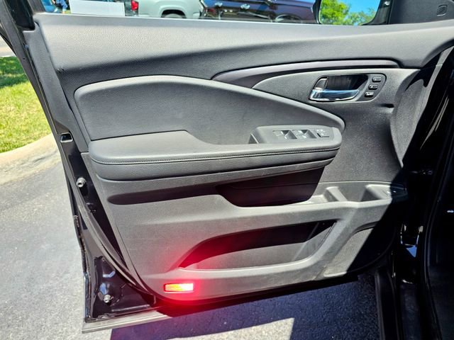 Used 2022 Honda Pilot Special Edition image 24