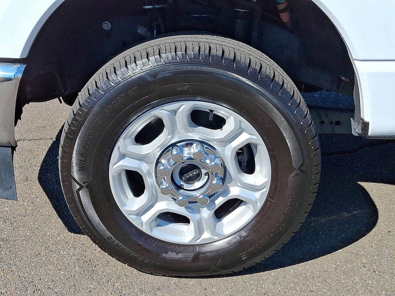 Used 2025 Ford F250 XLT image 8