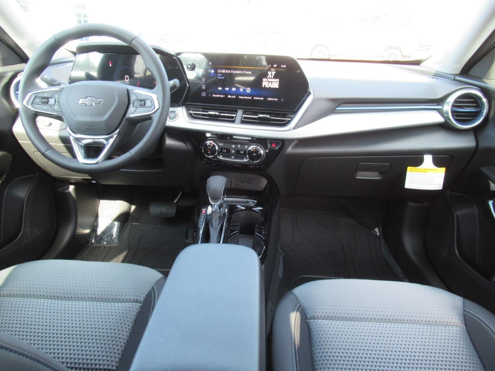 New 2026 Chevrolet Trax LT w/ Driver Confidence Package FWD image 13