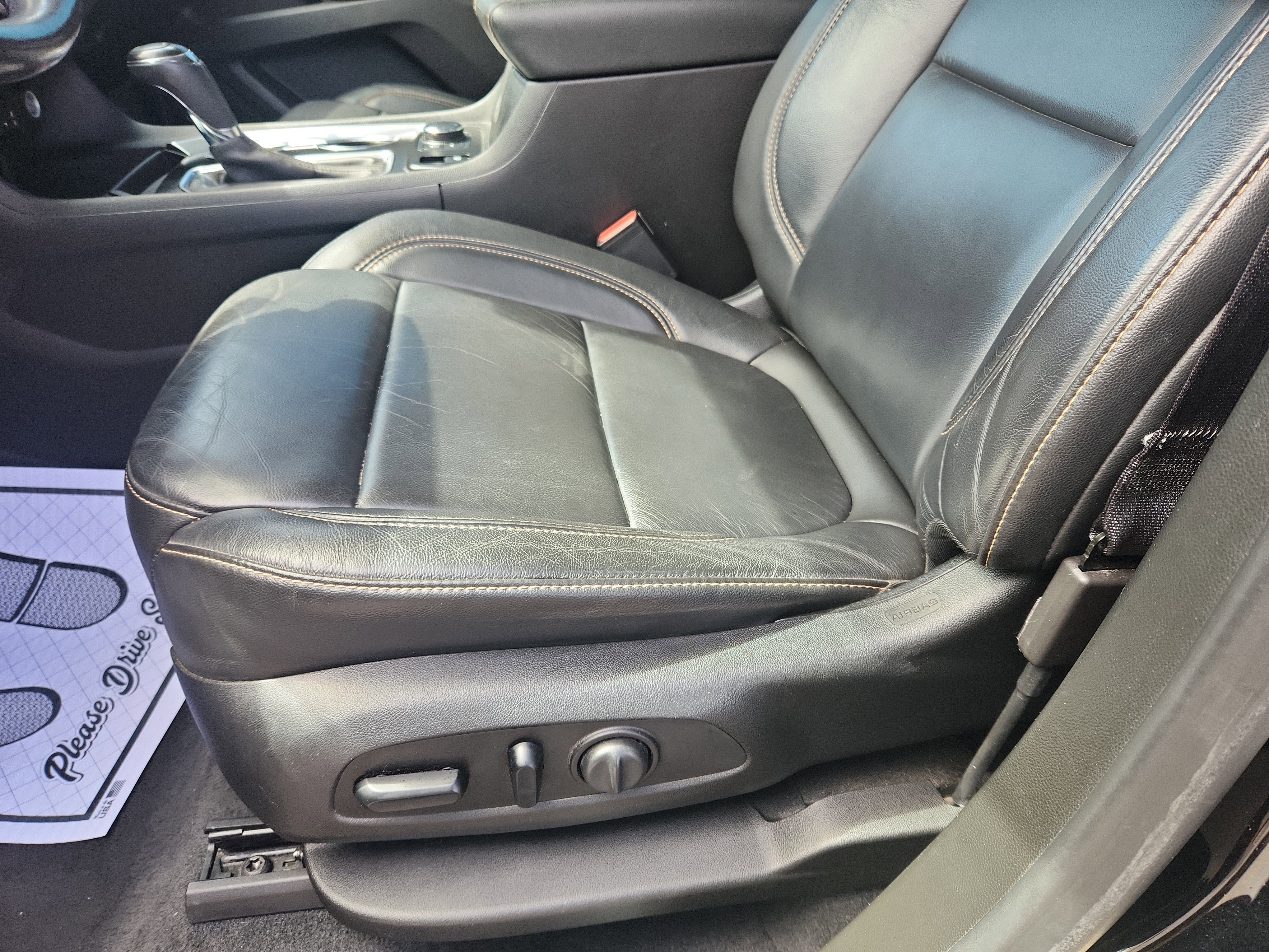 Used 2020 Chevrolet Traverse LT w/ LT Premium Package image 26