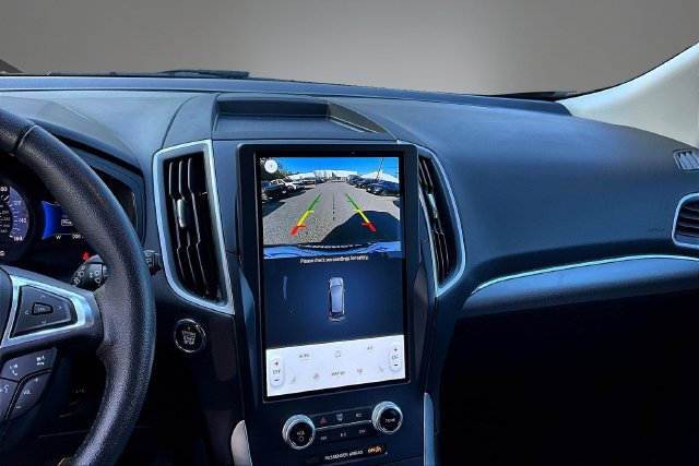 Used 2022 Ford Edge SEL AWD/4WD image 14
