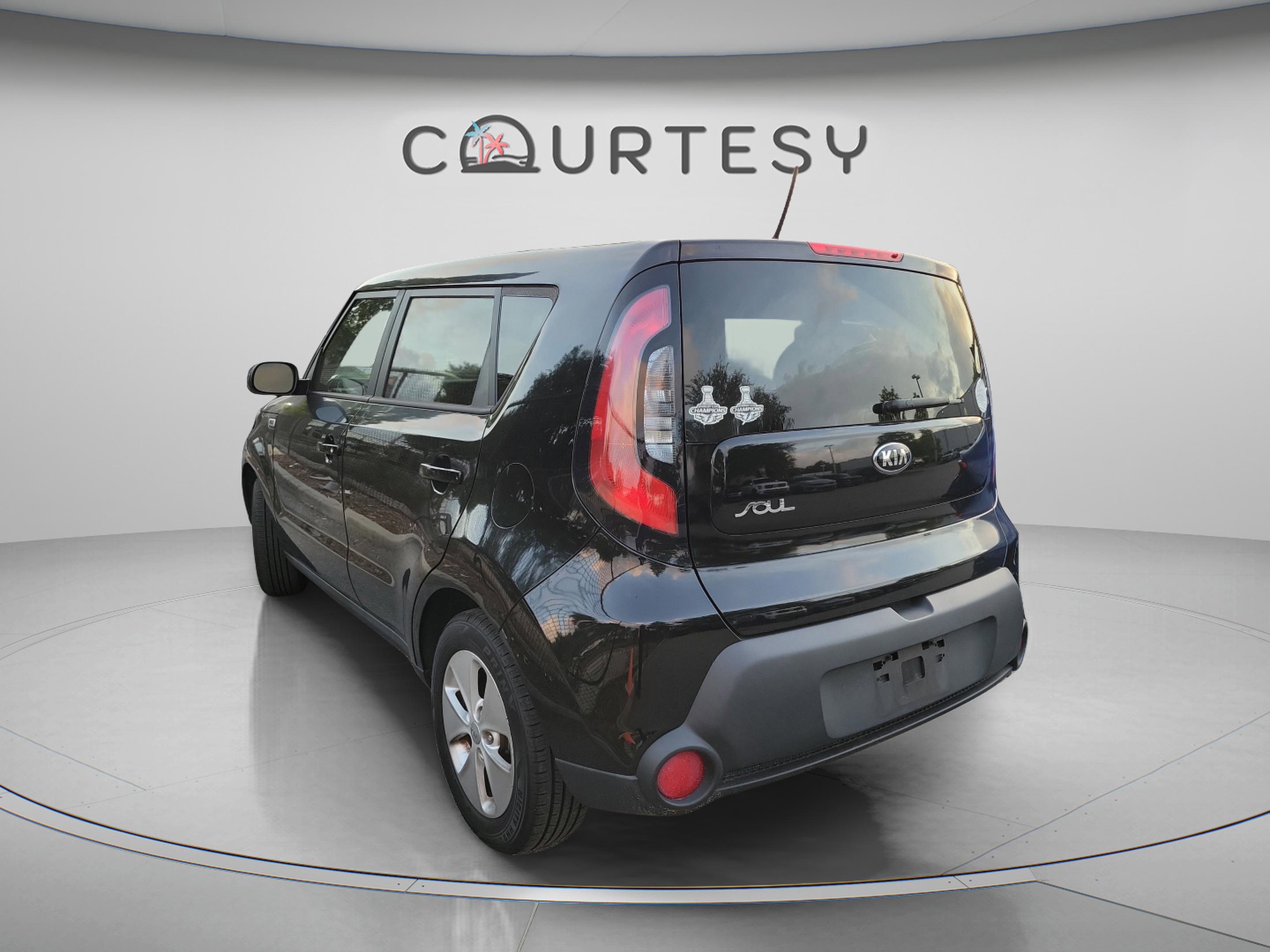 Used 2016 Kia Soul FWD image 9