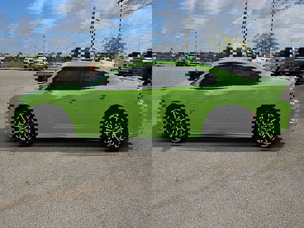 Used 2023 Dodge Charger R/T w/ Harman/Kardon Audio Group RWD image 3