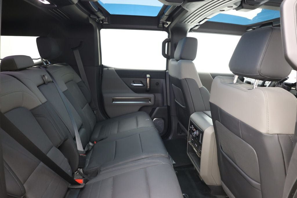 Used 2024 GMC Hummer EV 3X AWD/4WD image 20