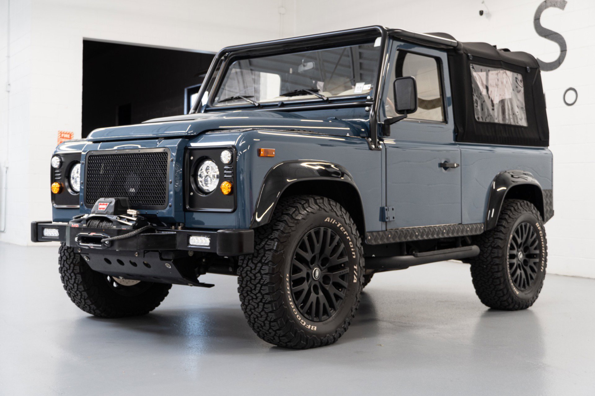 Used 1997 Land Rover Defender 90 image 5