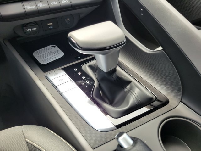 New 2026 Hyundai Elantra Sport FWD image 18