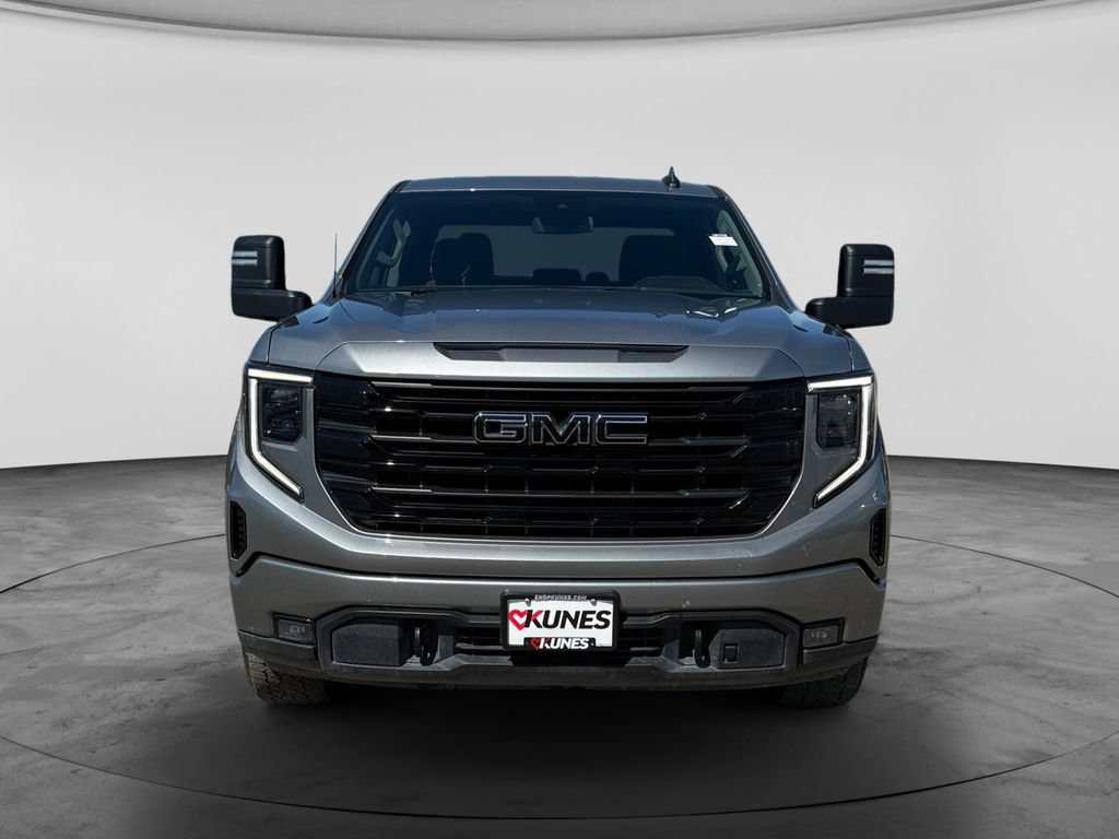 Used 2024 GMC Sierra 1500 Elevation w/ LPO, Elevation Black Package AWD/4WD image 4