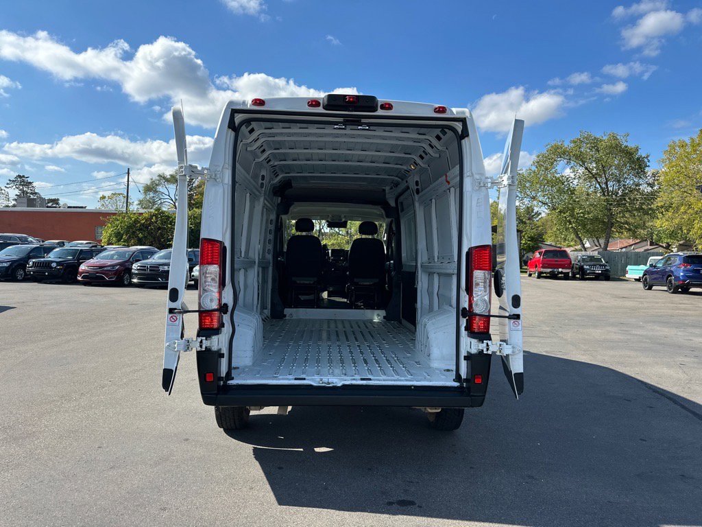 Used 2023 RAM ProMaster 2500 image 11