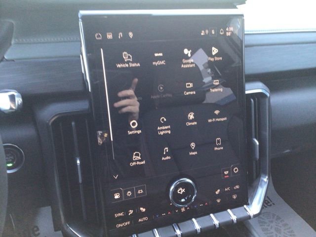 New 2026 GMC Acadia AT4 w/ LPO, Floor Liner Package image 10