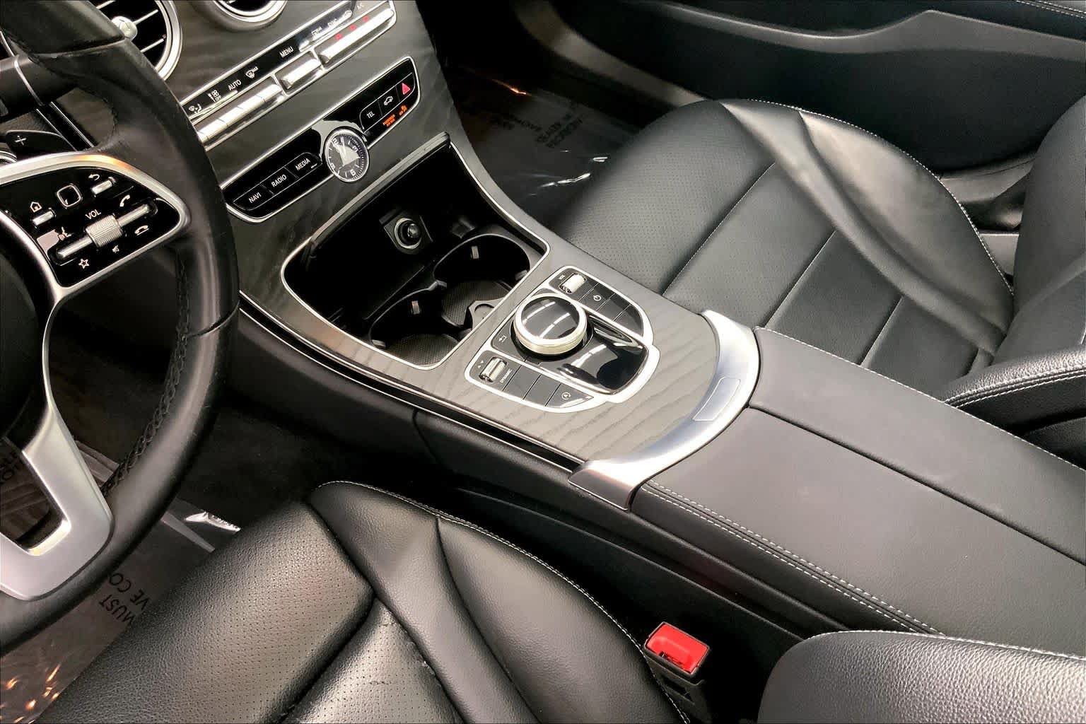 Used 2019 Mercedes-Benz C 300 Sedan image 26