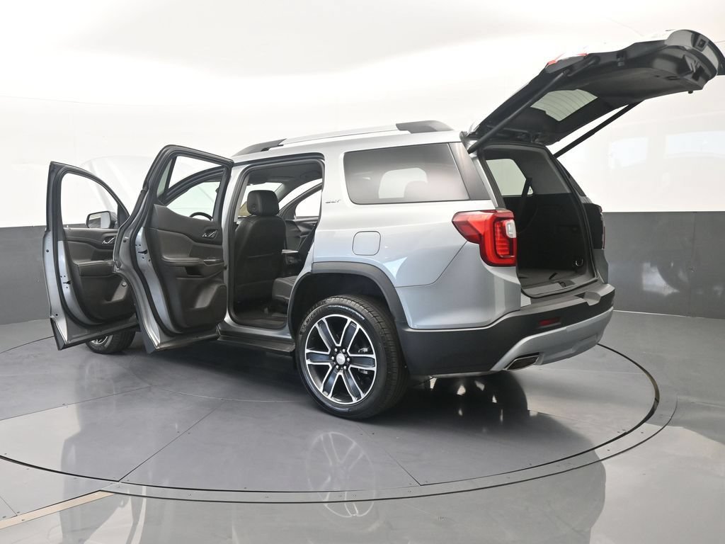 Used 2023 GMC Acadia SLT w/ Technology Package FWD image 78