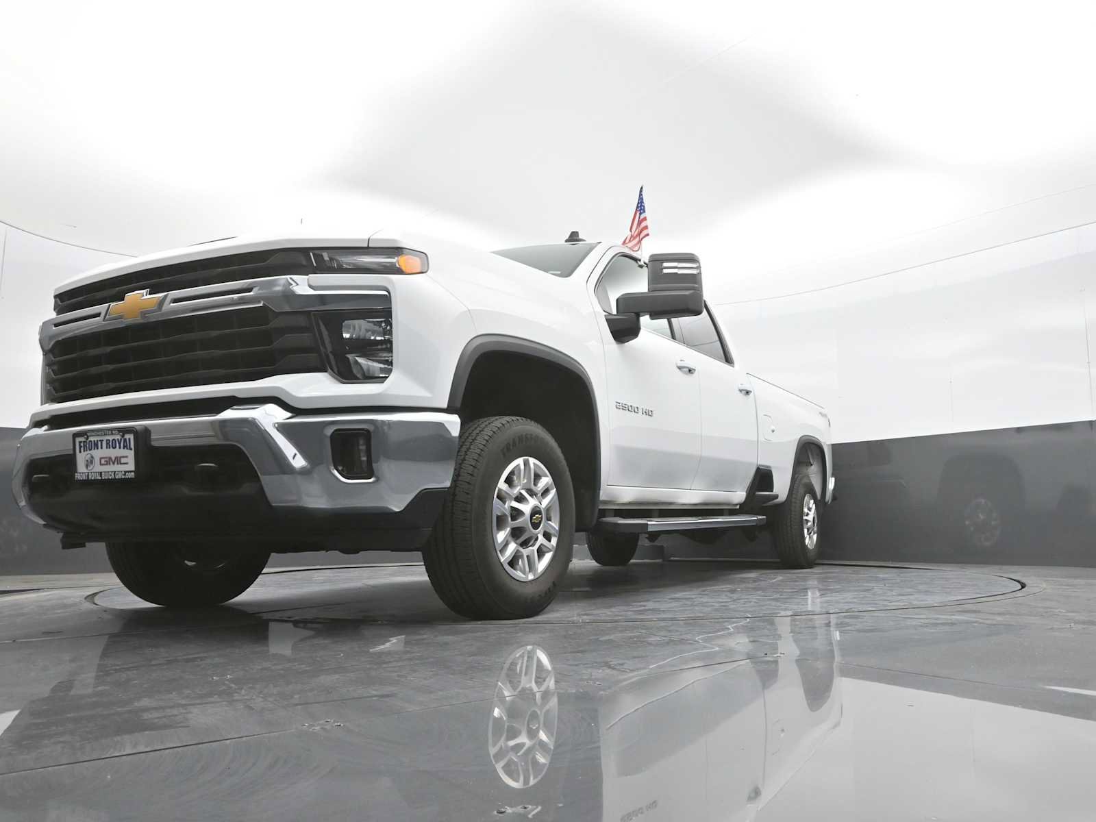 Used 2025 Chevrolet Silverado 2500 LT w/ Convenience Package AWD/4WD image 35